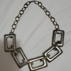 chunky statement necklace.